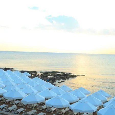 Garden Rezort 4*